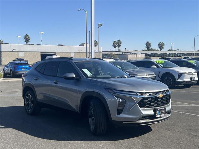 new 2025 Chevrolet Trax car, priced at $24,875