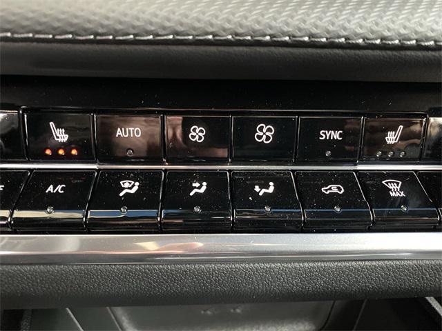 new 2026 Chevrolet Equinox car, priced at $31,926