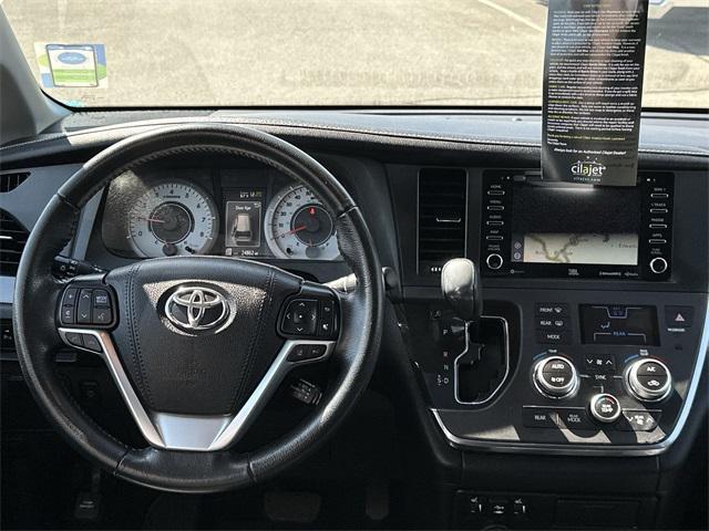 used 2019 Toyota Sienna car, priced at $39,911