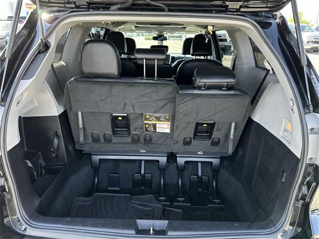 used 2019 Toyota Sienna car, priced at $39,911
