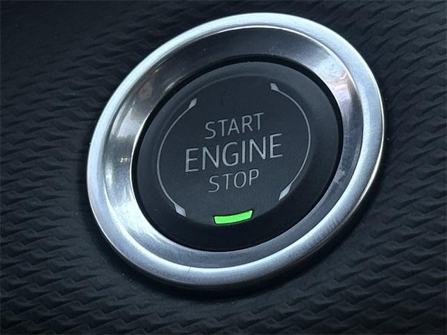 used 2025 Chevrolet Equinox car, priced at $31,911