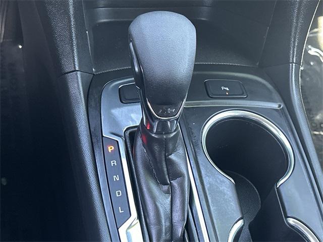 used 2024 Chevrolet Equinox car, priced at $24,911