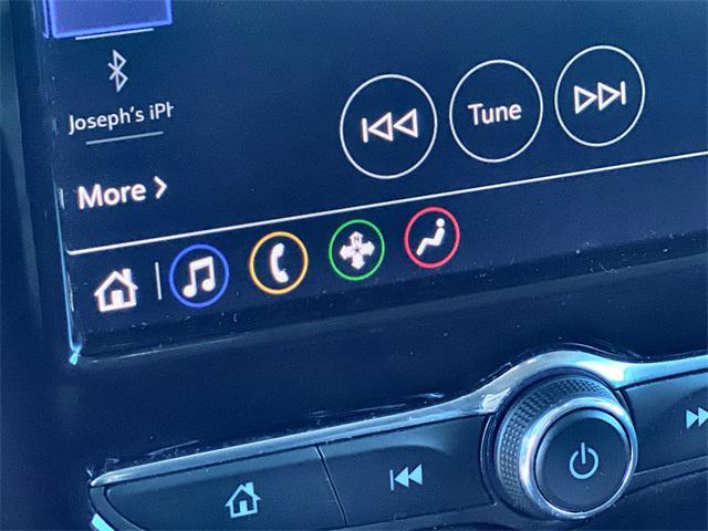 used 2021 Chevrolet Traverse car, priced at $25,511