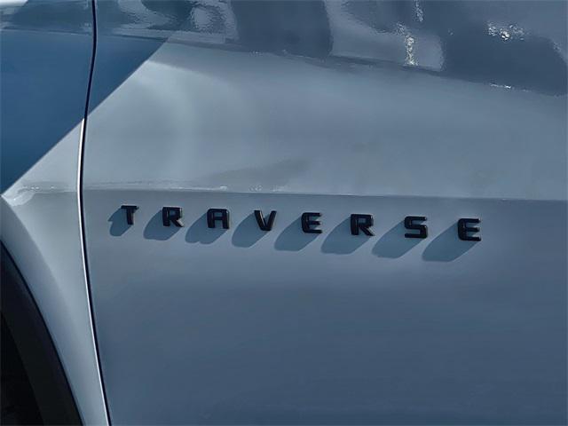 used 2021 Chevrolet Traverse car, priced at $25,511
