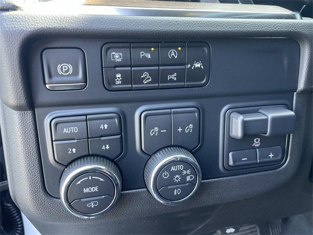 new 2025 Chevrolet Tahoe car, priced at $97,211