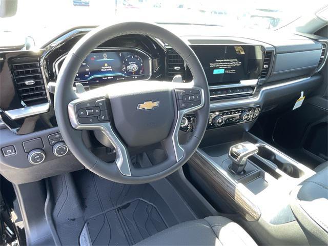 new 2025 Chevrolet Silverado 1500 car, priced at $52,146