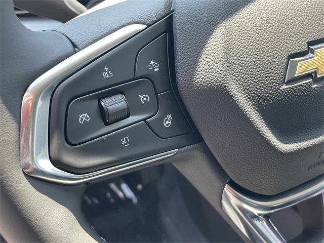 new 2025 Chevrolet Trax car, priced at $21,856