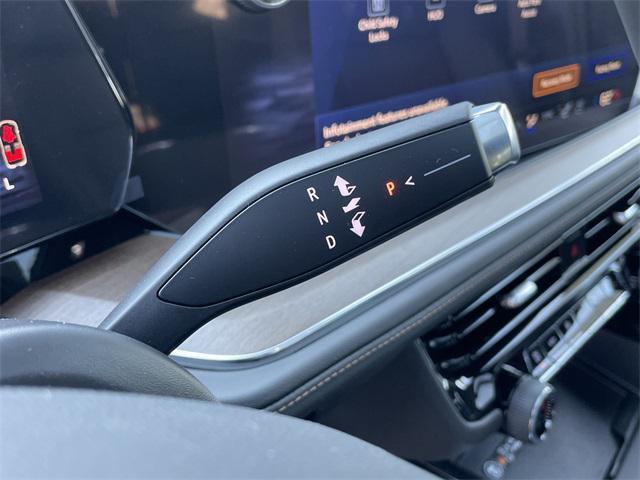 new 2025 Chevrolet Suburban car, priced at $97,711