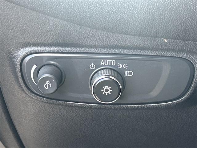 used 2024 Chevrolet Equinox car, priced at $21,911