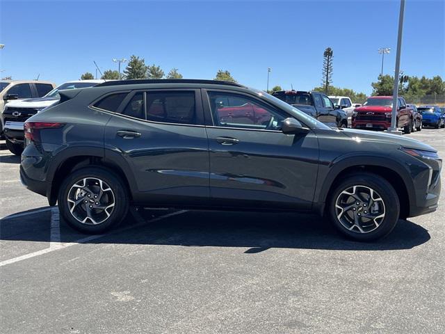 new 2025 Chevrolet Trax car, priced at $24,260