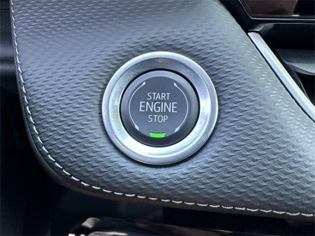 used 2025 Chevrolet Equinox car, priced at $32,411