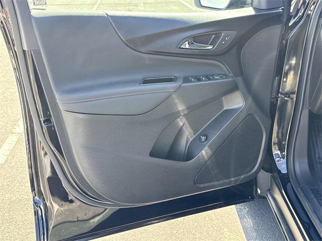 used 2024 Chevrolet Equinox car, priced at $25,511