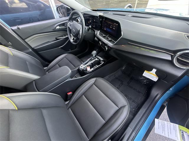 used 2025 Chevrolet Trax car, priced at $25,911