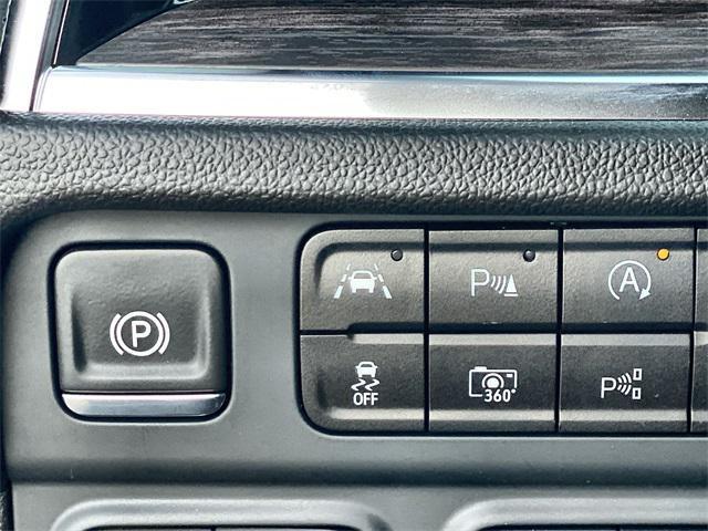 used 2025 Chevrolet Tahoe car, priced at $71,911