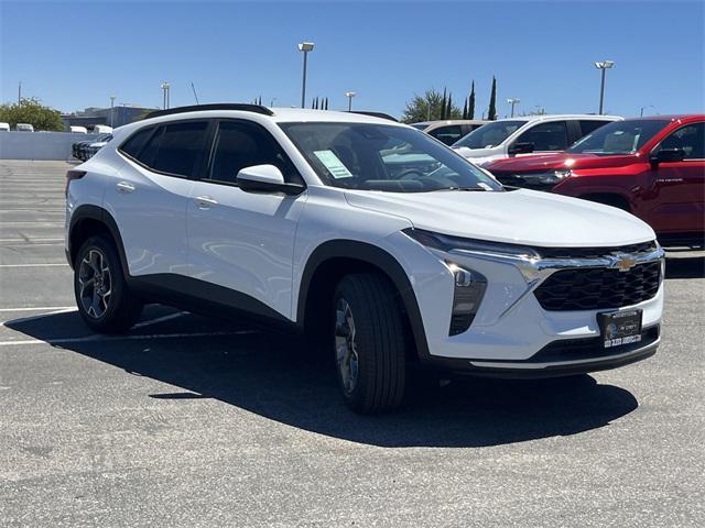 new 2025 Chevrolet Trax car, priced at $24,875