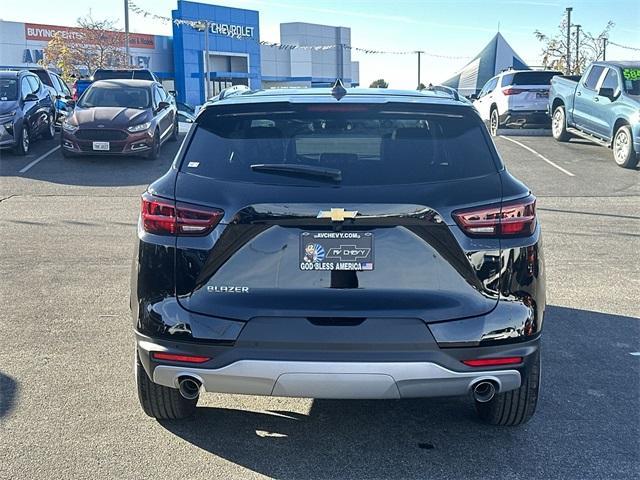 new 2024 Chevrolet Blazer car, priced at $37,292