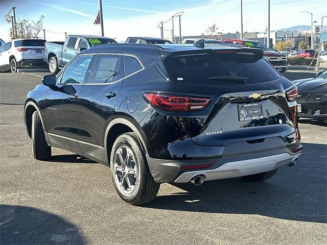 new 2024 Chevrolet Blazer car, priced at $37,292