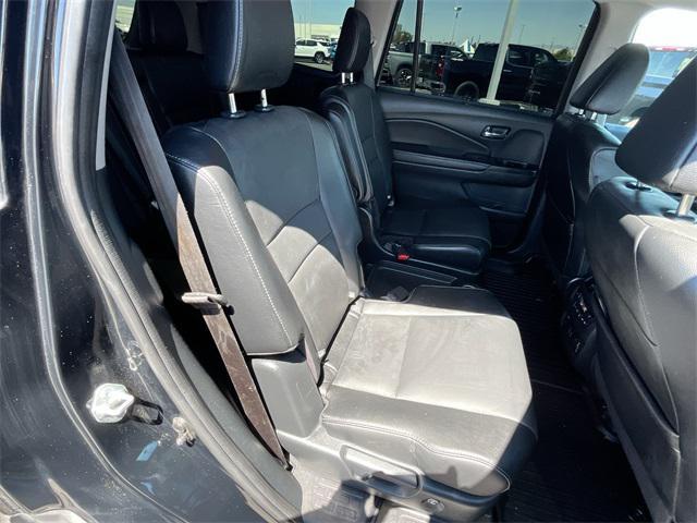 used 2022 Honda Pilot car, priced at $33,911