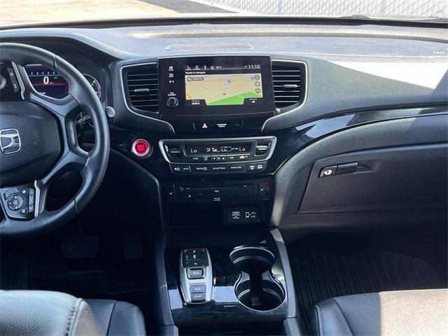 used 2022 Honda Pilot car, priced at $33,911