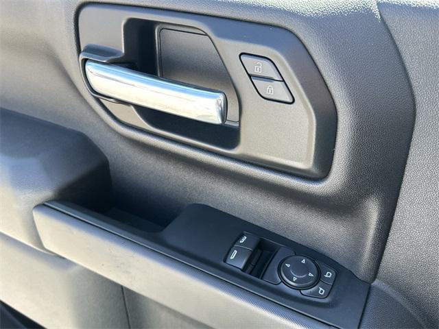 used 2024 Chevrolet Silverado 1500 car, priced at $32,511