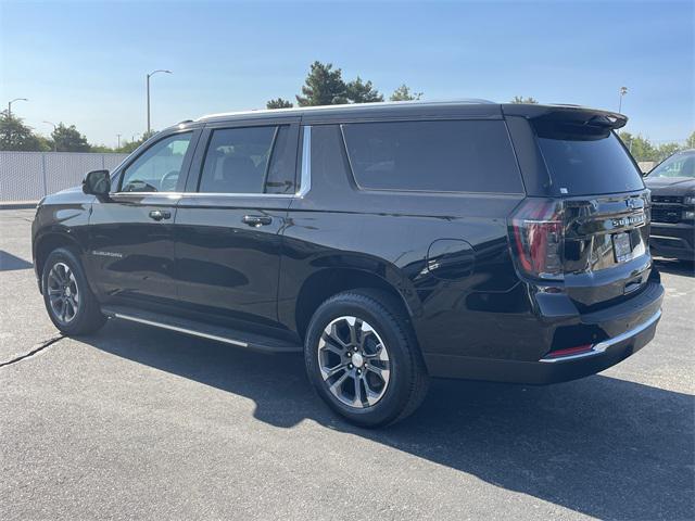 new 2025 Chevrolet Suburban car, priced at $69,380