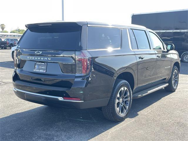 new 2025 Chevrolet Suburban car, priced at $69,380