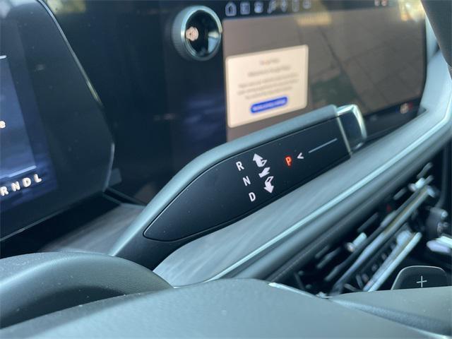 new 2025 Chevrolet Suburban car, priced at $69,380