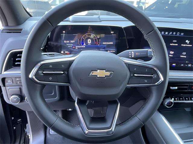 new 2025 Chevrolet Suburban car, priced at $69,380