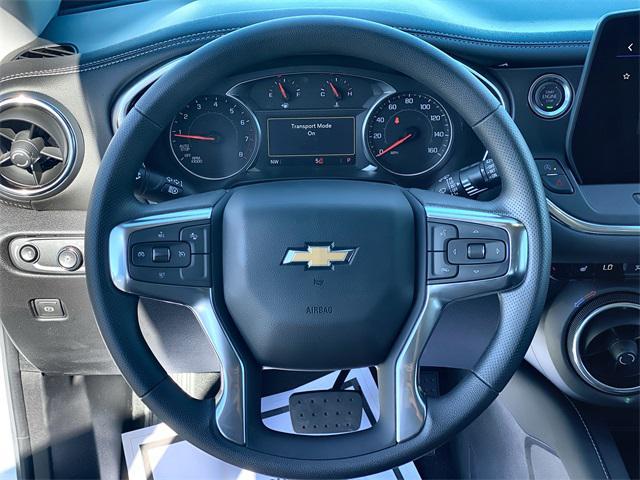 new 2025 Chevrolet Blazer car, priced at $31,911