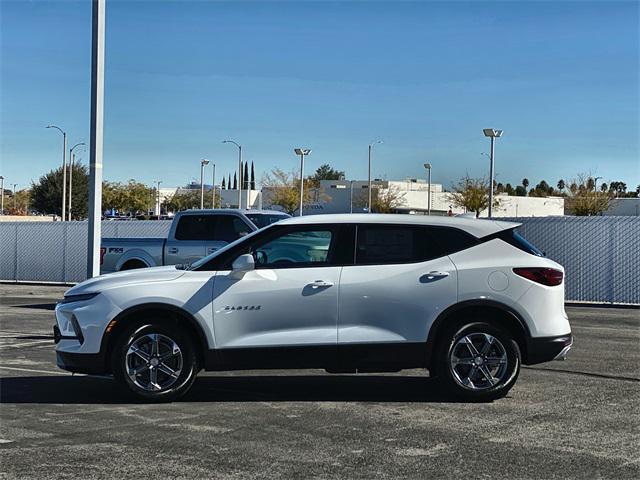 new 2025 Chevrolet Blazer car, priced at $31,911