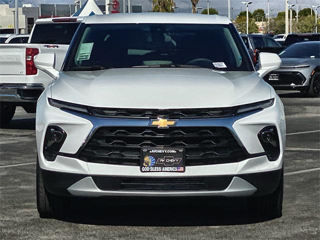 new 2025 Chevrolet Blazer car, priced at $31,911