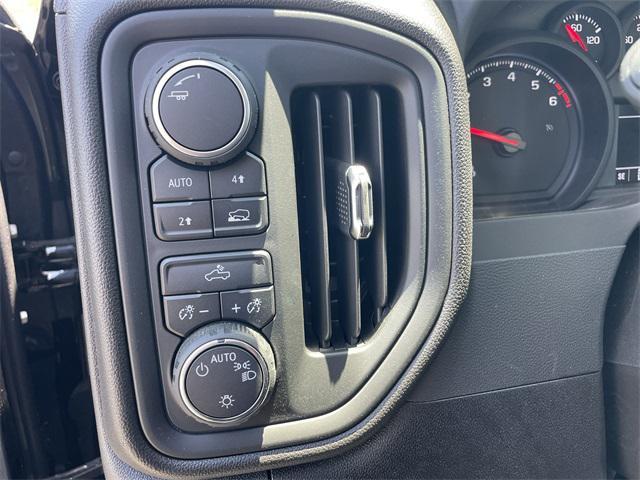 new 2025 Chevrolet Silverado 1500 car, priced at $44,636