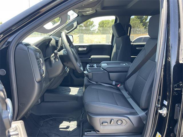 new 2025 Chevrolet Silverado 1500 car, priced at $44,636