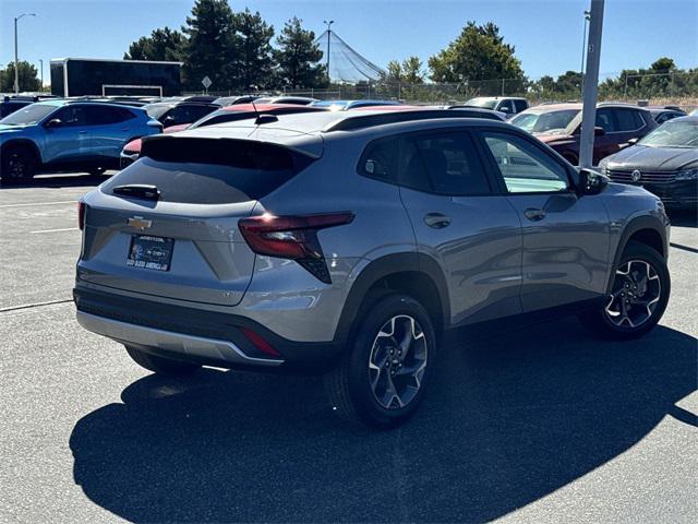 new 2025 Chevrolet Trax car, priced at $24,875