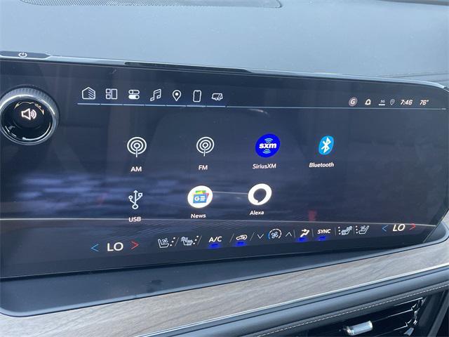new 2025 Chevrolet Suburban car, priced at $104,605