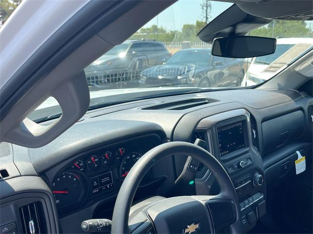 new 2025 Chevrolet Silverado 1500 car, priced at $35,986