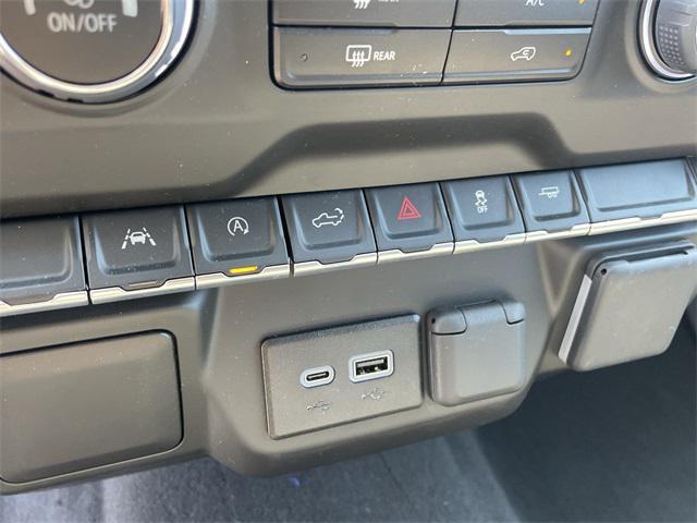 new 2025 Chevrolet Silverado 1500 car, priced at $37,831