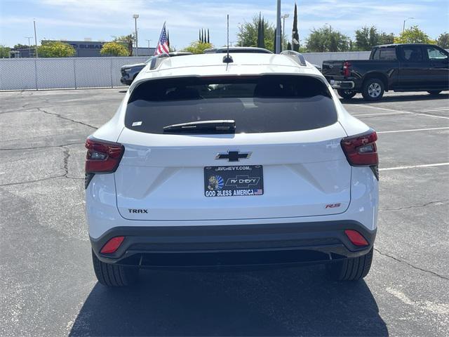 new 2025 Chevrolet Trax car, priced at $27,251