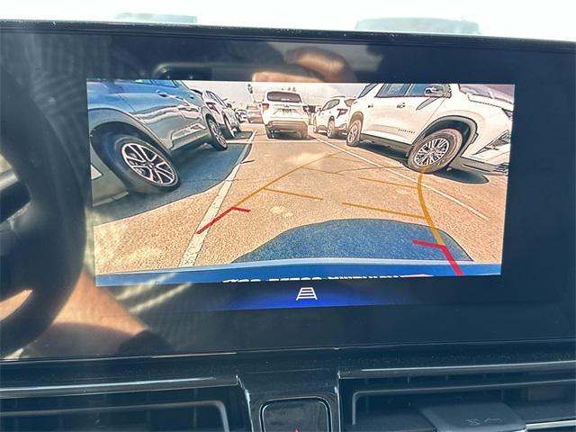 new 2025 Chevrolet TrailBlazer car, priced at $28,316