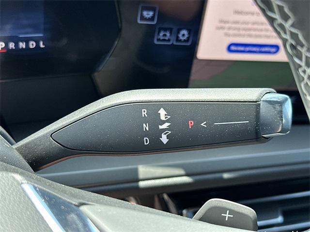 new 2025 Chevrolet Traverse car, priced at $46,296