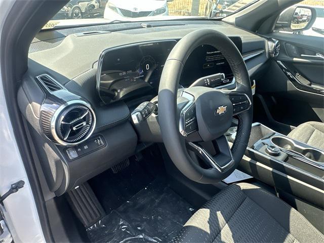 new 2026 Chevrolet Equinox car, priced at $27,986
