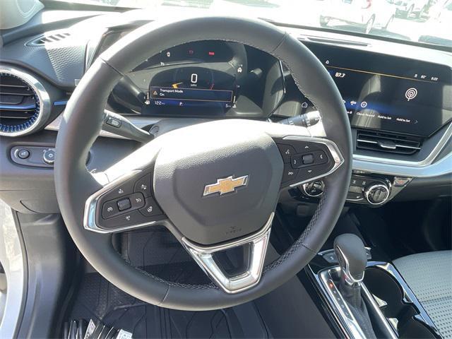 new 2025 Chevrolet Trax car, priced at $24,356