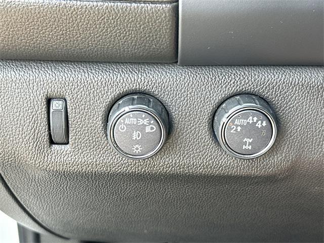used 2022 GMC Canyon car, priced at $33,911