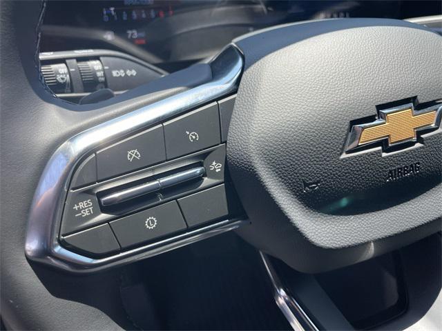 new 2026 Chevrolet Equinox car, priced at $28,726