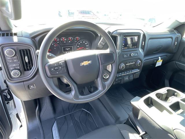 new 2025 Chevrolet Silverado 1500 car, priced at $41,386