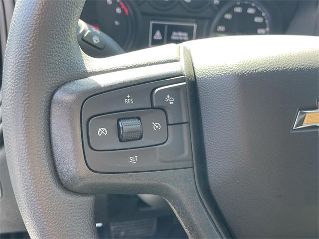 new 2025 Chevrolet Silverado 1500 car, priced at $41,386