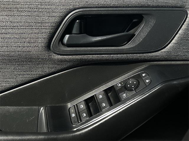 used 2023 Nissan Rogue car, priced at $21,511