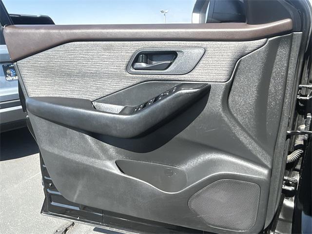 used 2023 Nissan Rogue car, priced at $21,511