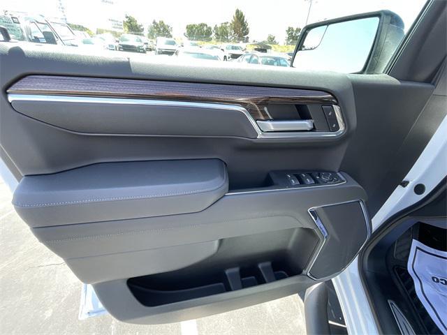 new 2025 Chevrolet Silverado 1500 car, priced at $62,687