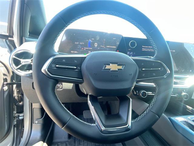 new 2025 Chevrolet Equinox EV car, priced at $29,831